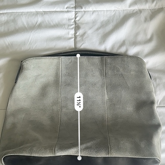 Large  Shoulder Bag - Picture 9 of 11